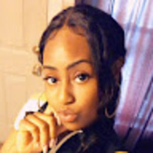 Meet your Posher, Tawanna